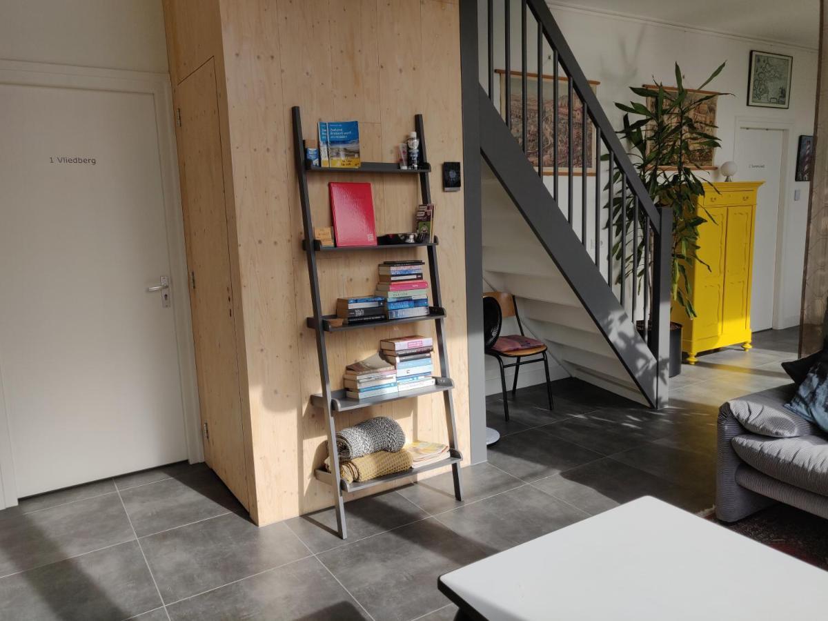 Logement De School ミデルブルグ エクステリア 写真